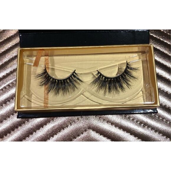 SCOTT BARNES - 🎉HP X 3🎉 NWT - “Jenny O” Natural Horse Hair Eyelashes. - Picture 9 of 12